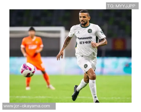 南京足球队强势领跑大师赛积分榜73分领先对手彰显实力 南京足球队强势领跑大师赛积分榜73分领先对手彰显实力